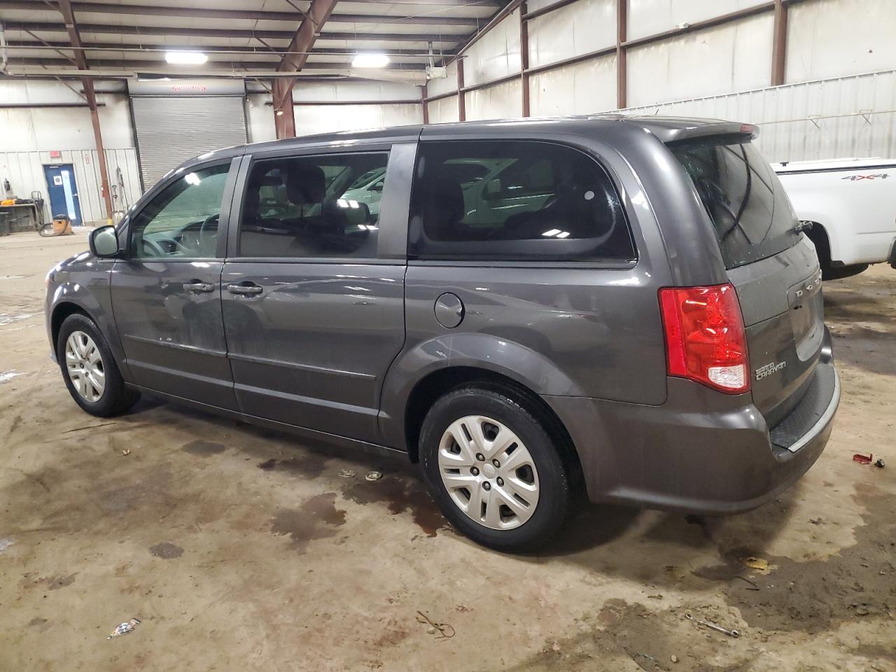 2016 Dodge Caravan - Image 2