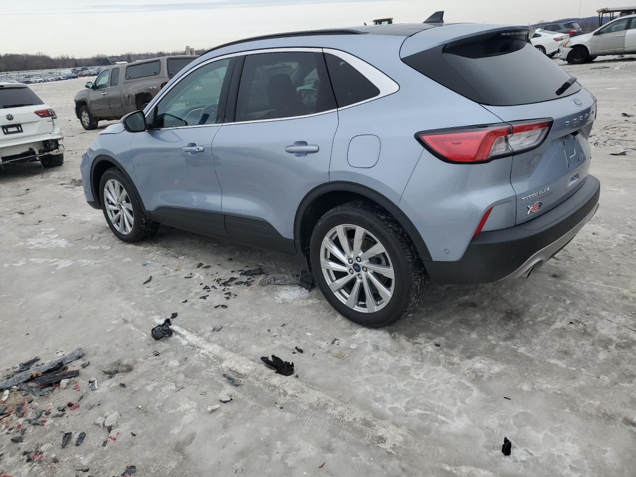 2022 Ford Escape - Image 2
