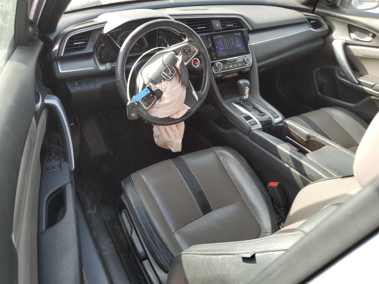 2017 Honda Civic - Image 8