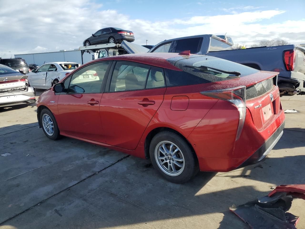 2017 Toyota Prius - Image 2