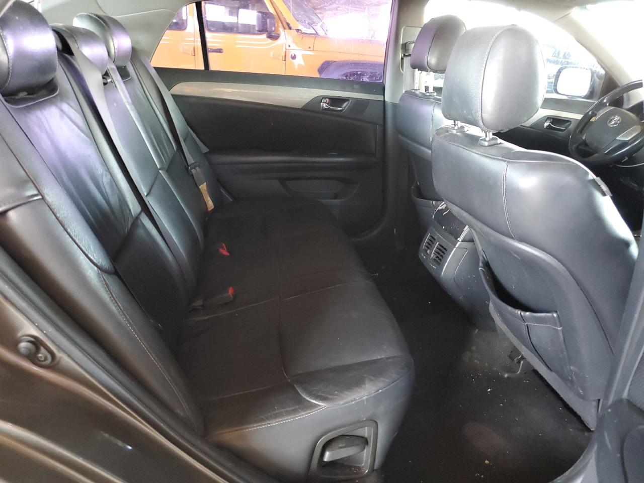 2006 Toyota Avalon - Image 10