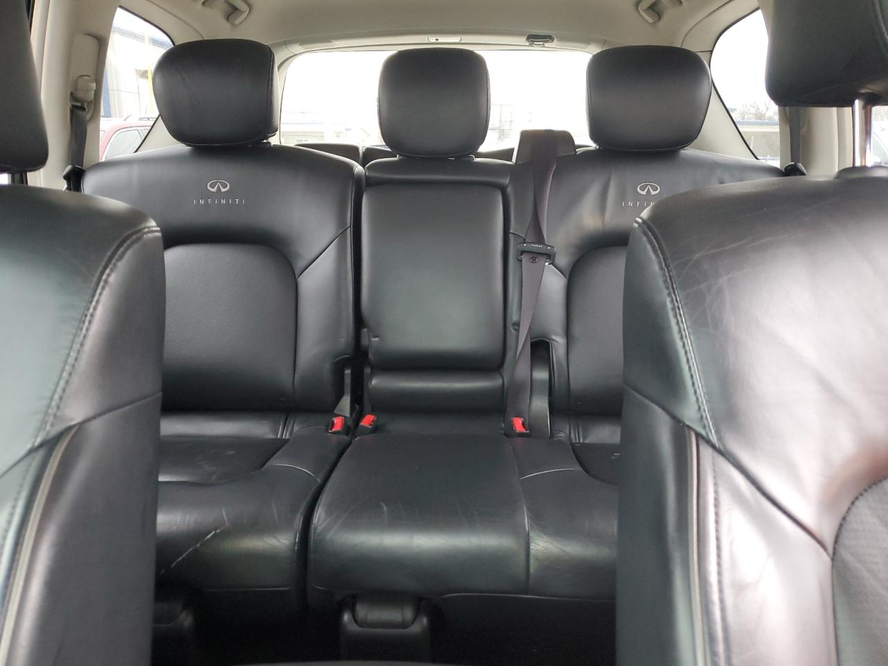 2012 Infiniti QX56 - Image 10