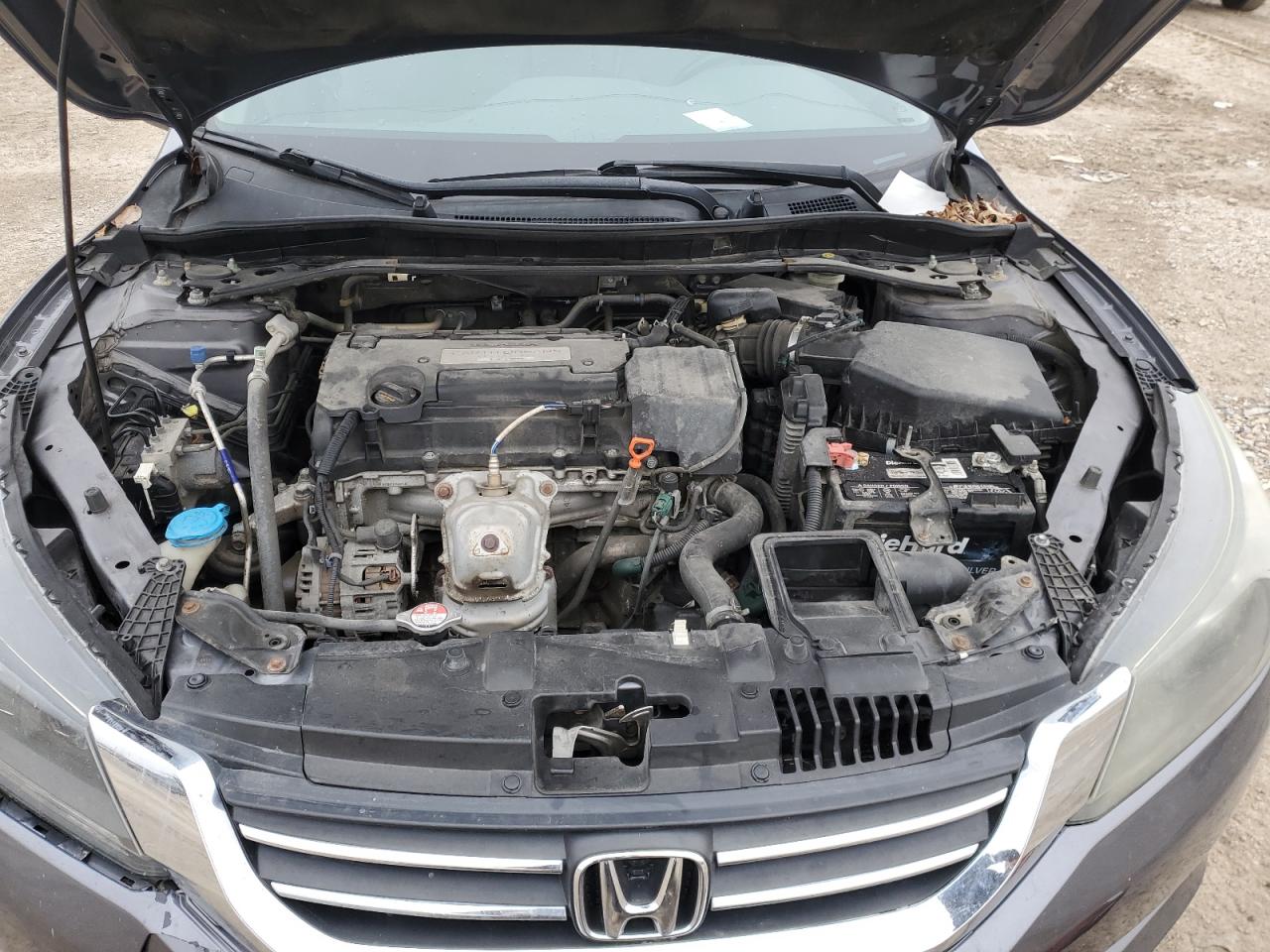 2015 Honda Accord - Image 11