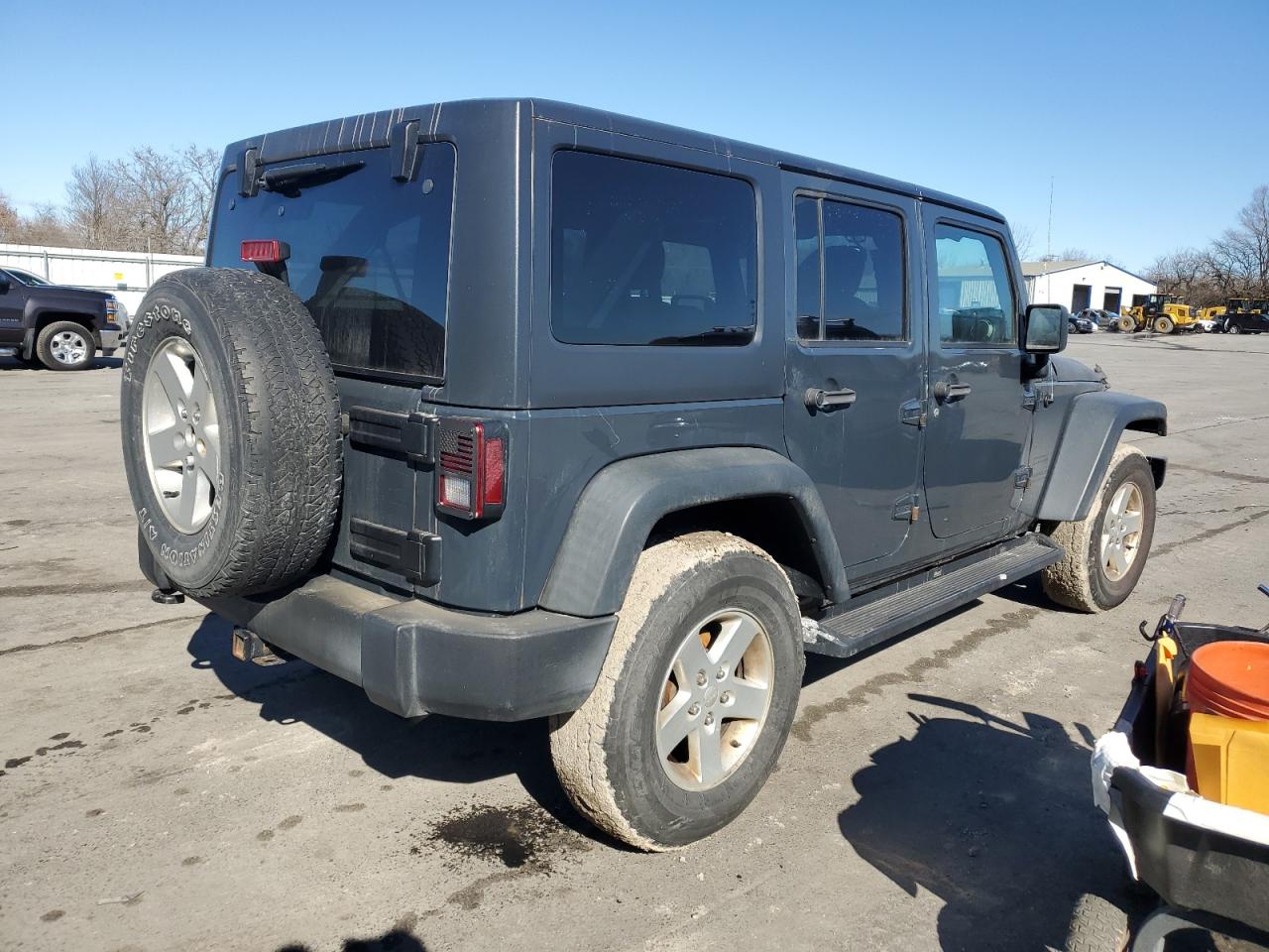 2016 Jeep Wrangler - Image 3