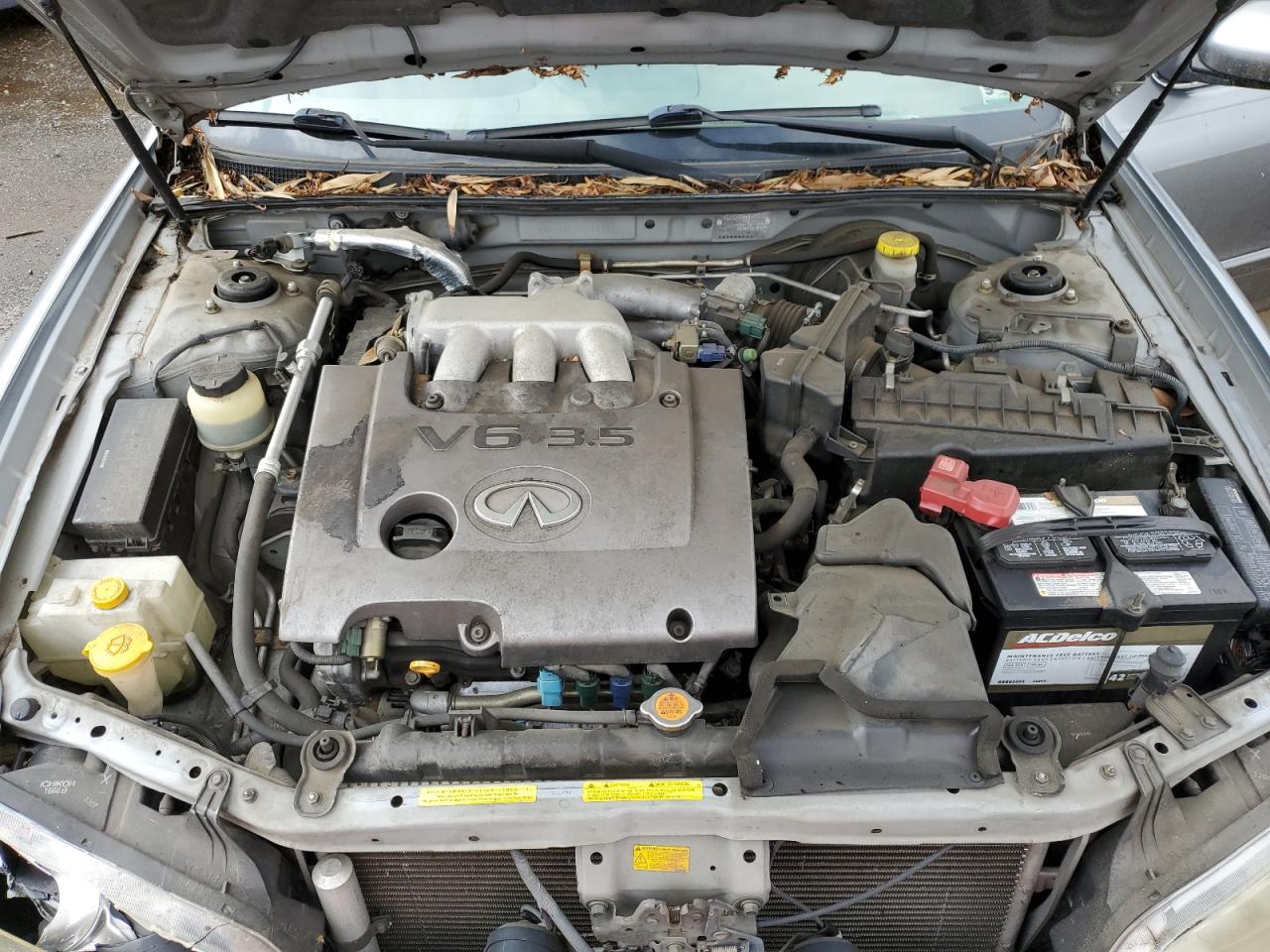 2003 Infiniti I - Image 11