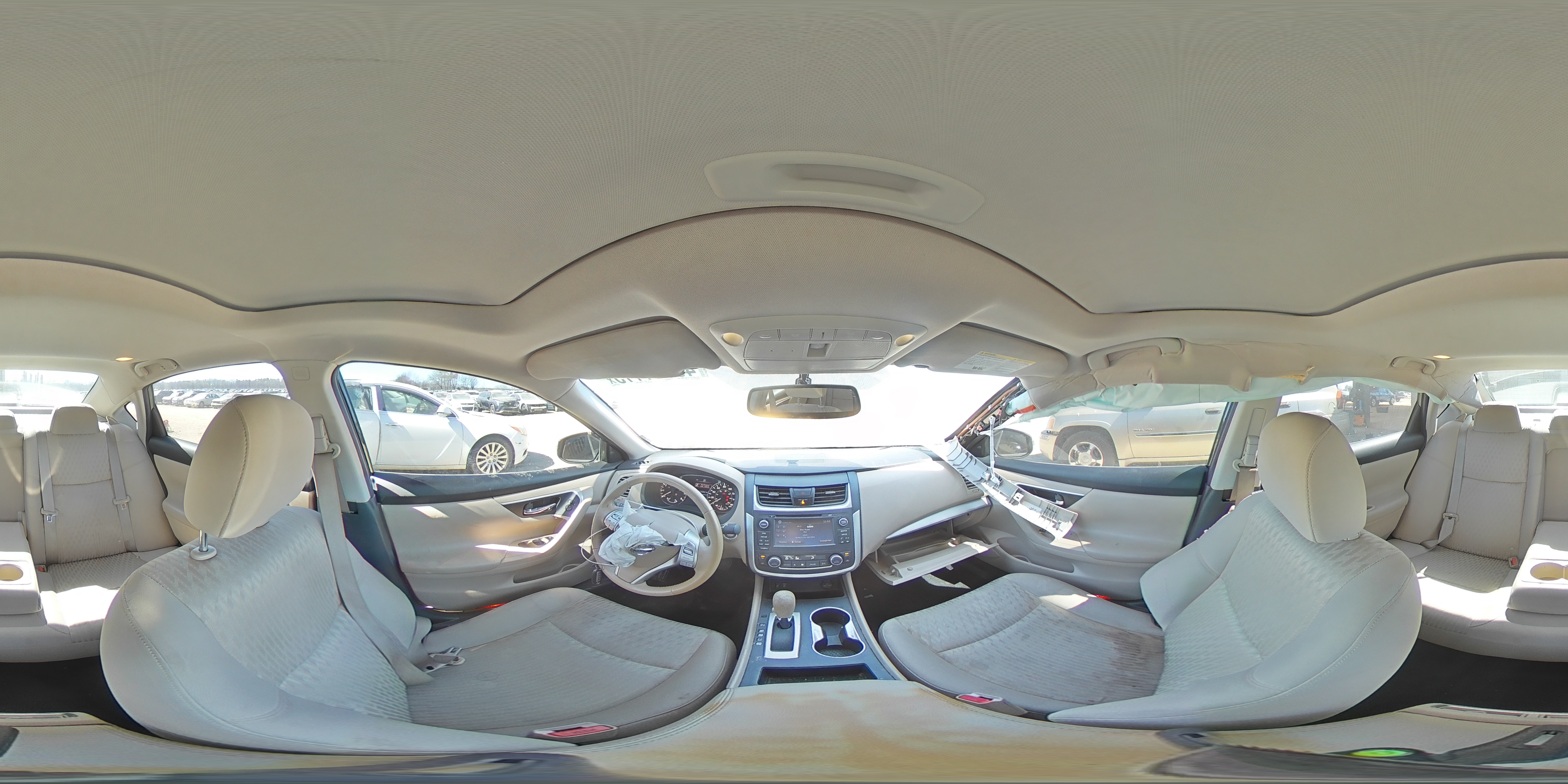 2016 Nissan Altima - Image 14
