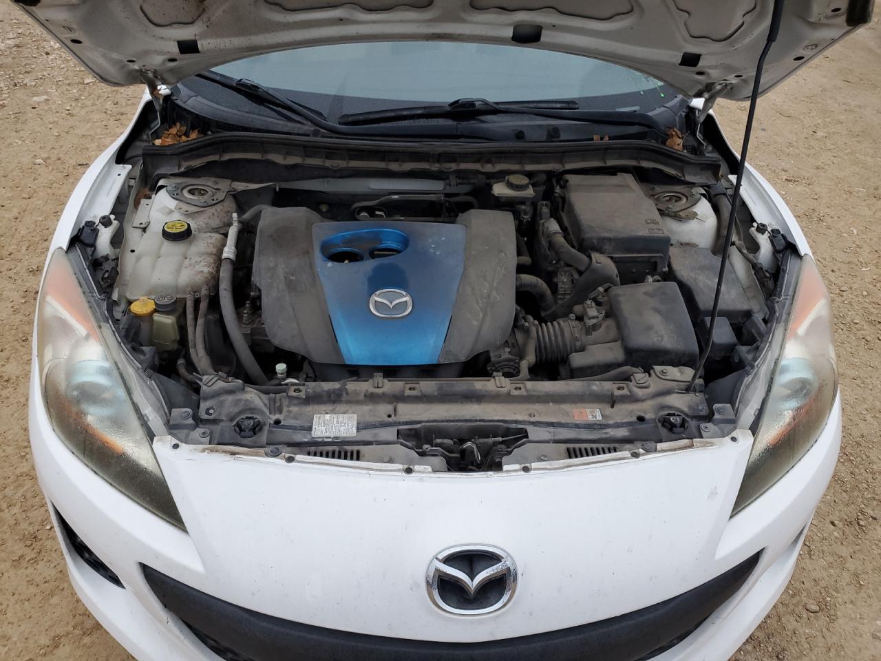 2012 Mazda 3 - Image 11