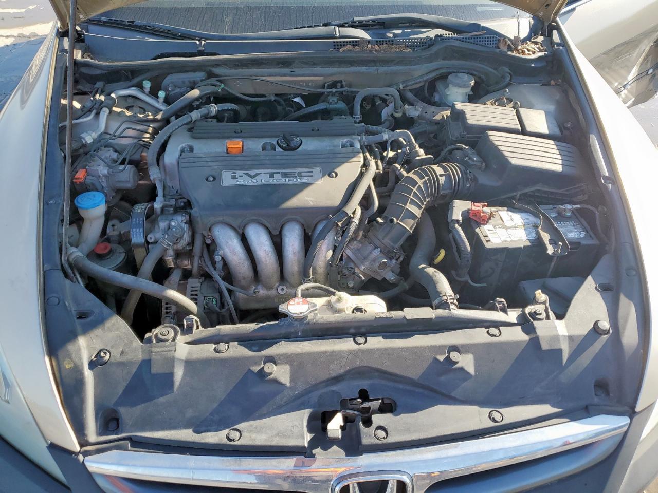 2006 Honda Accord - Image 11