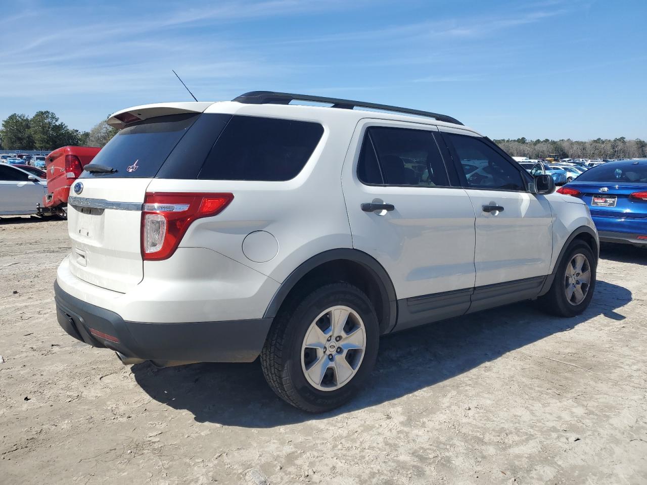 2011 Ford Explorer - Image 3