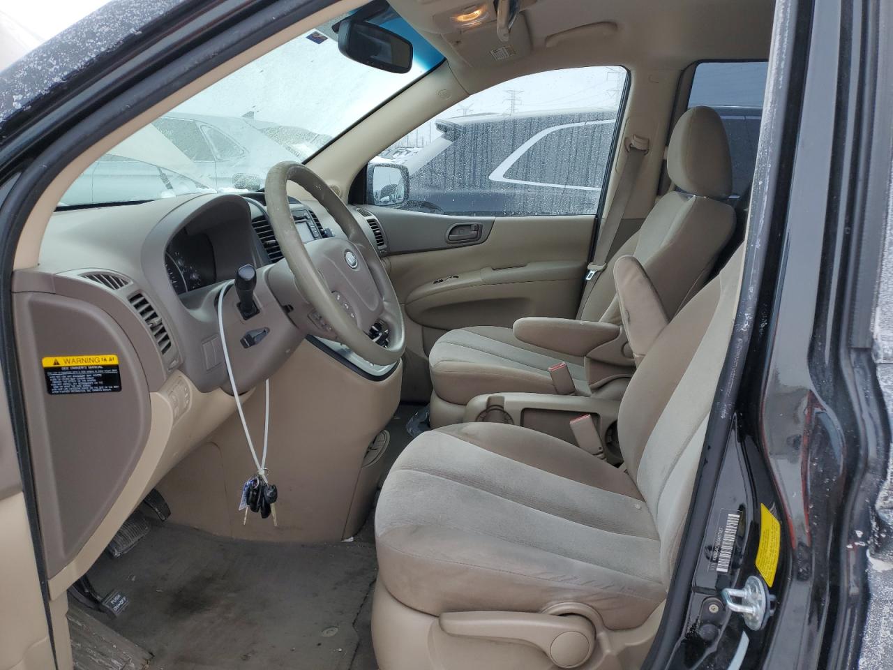 2012 Kia Sedona - Image 7