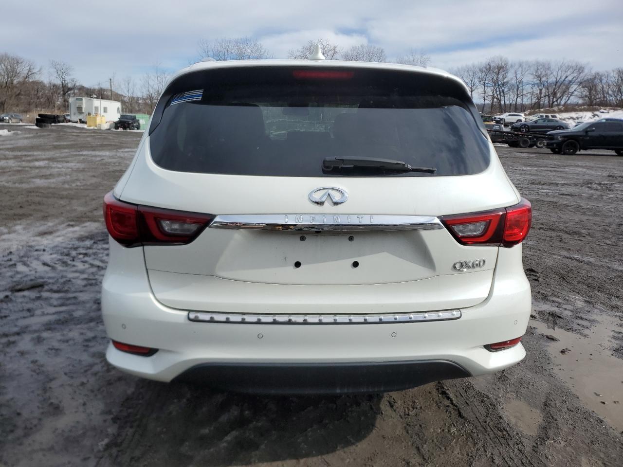 2018 Infiniti QX60 - Image 6