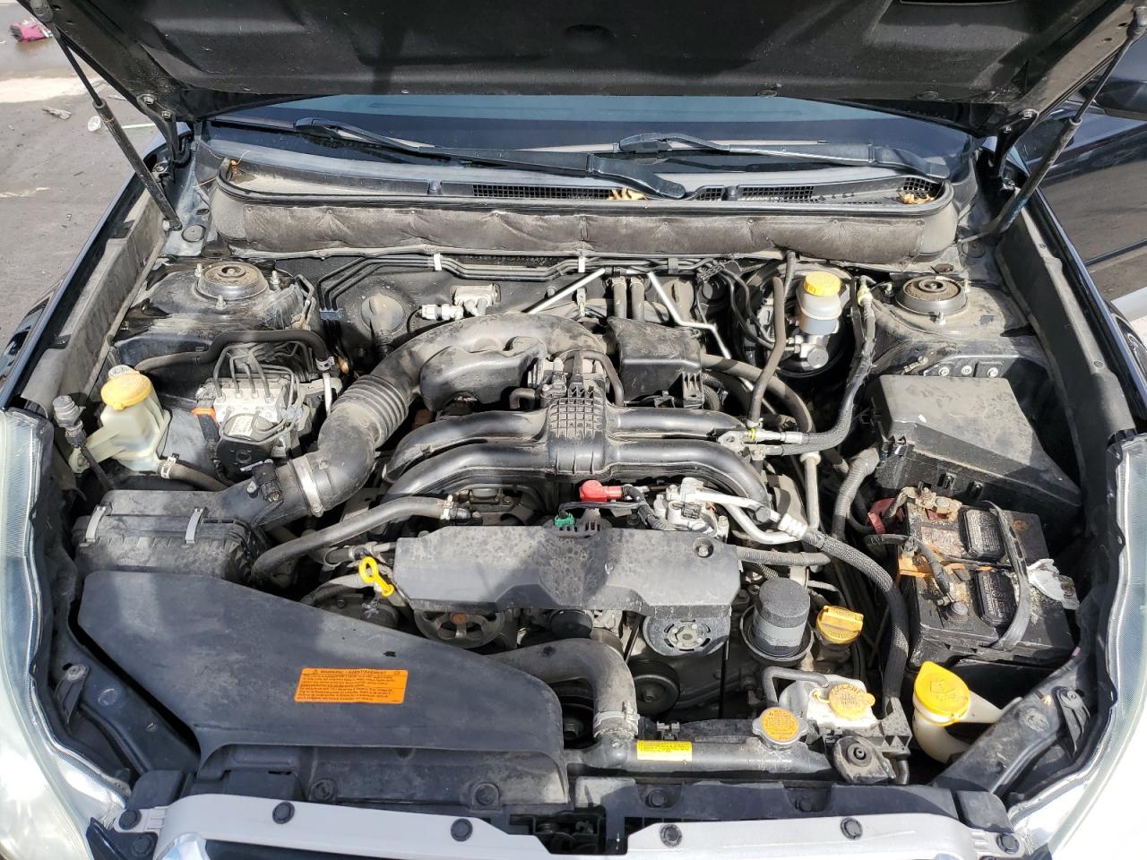 2013 Subaru Outback - Image 12