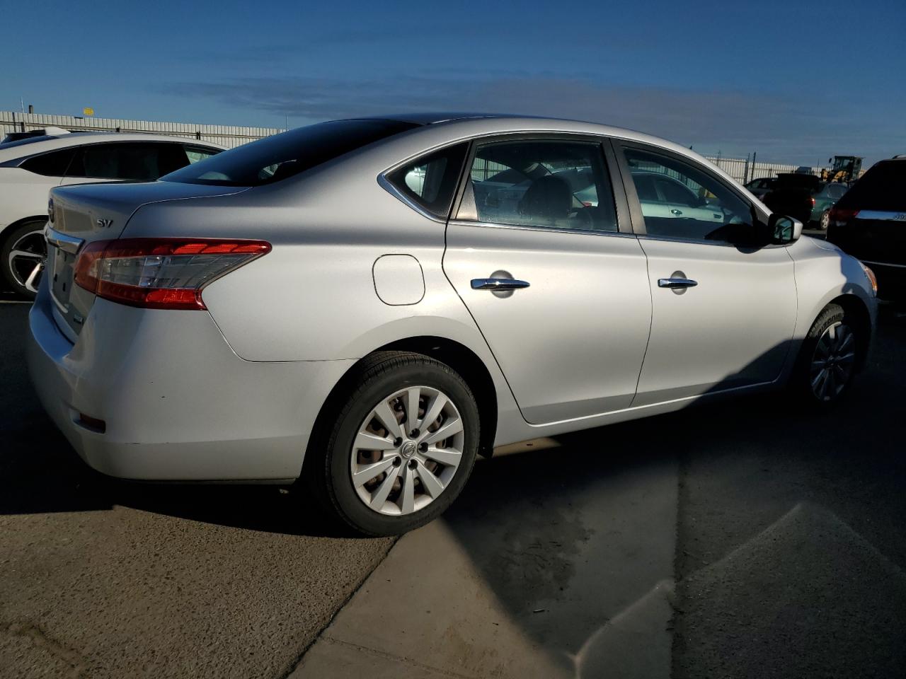 2013 Nissan Sentra - Image 3