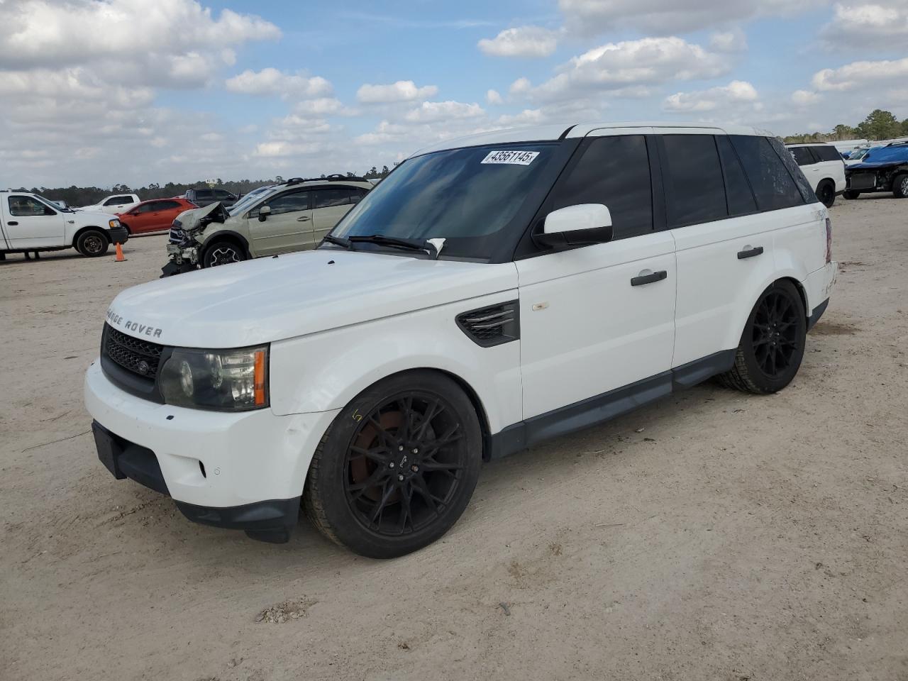 2011 Land Rover Range Rover - Image 1