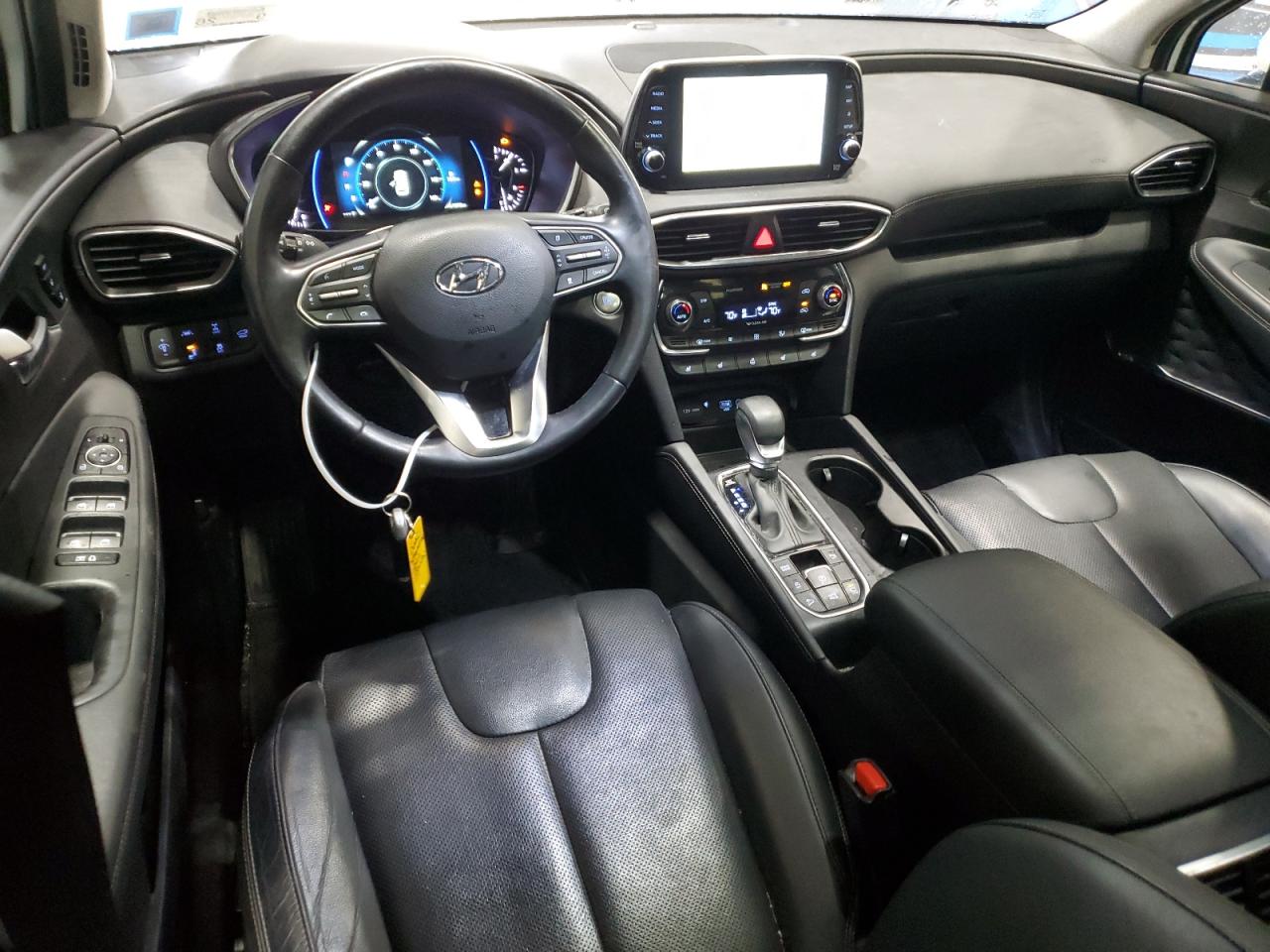 2020 Hyundai Santa Fe - Image 8