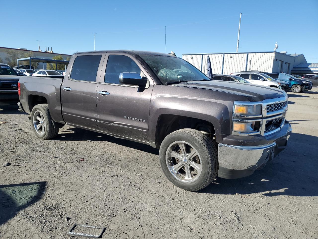 2015 Chevrolet Silverado - Image 4