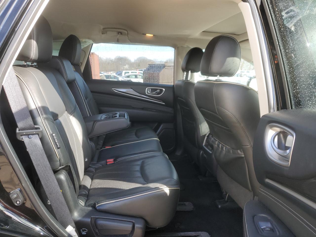 2019 Infiniti QX60 - Image 11