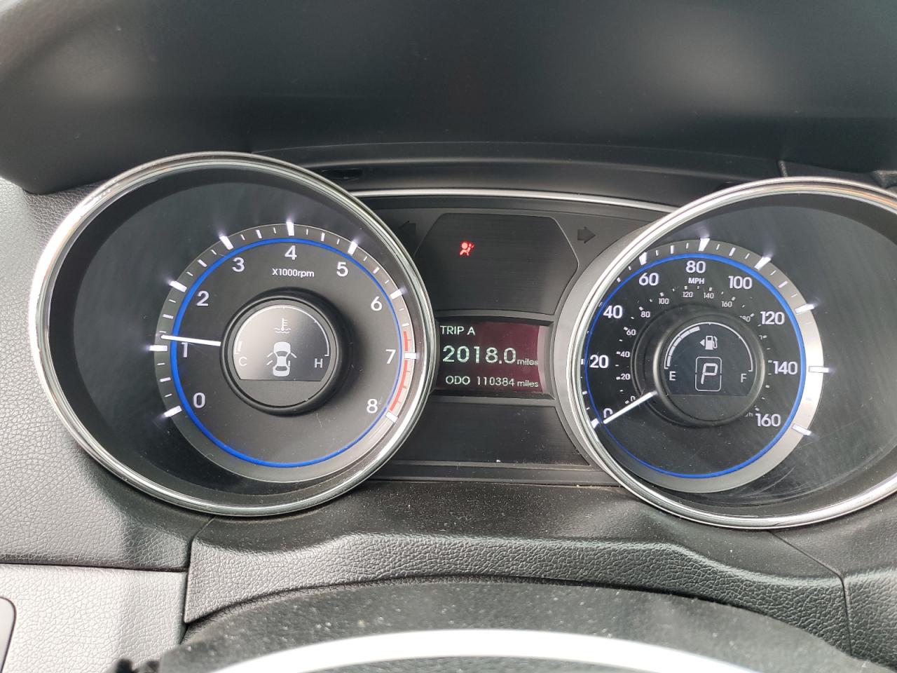 2014 Hyundai Sonata - Image 9