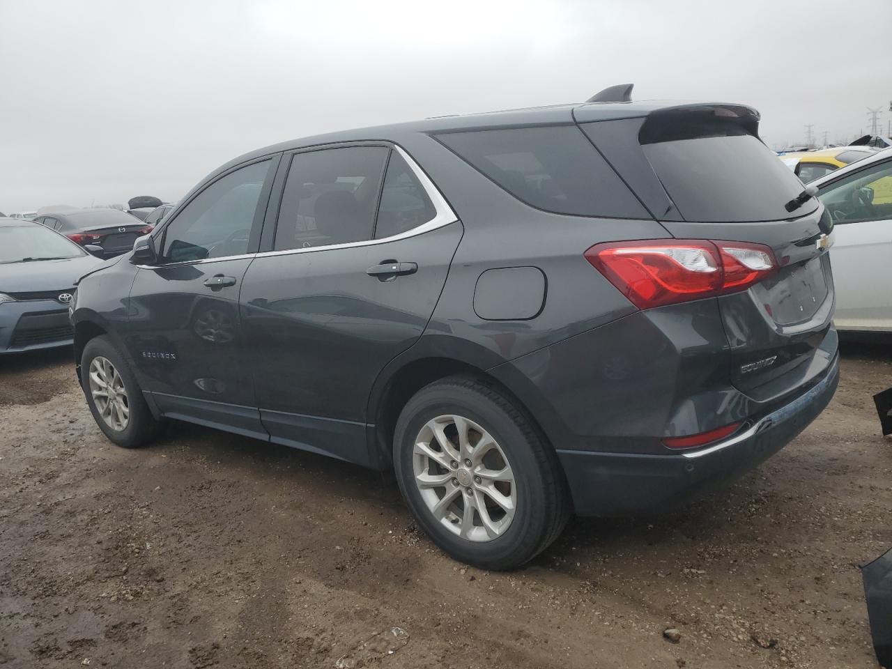 2019 Chevrolet Equinox - Image 2