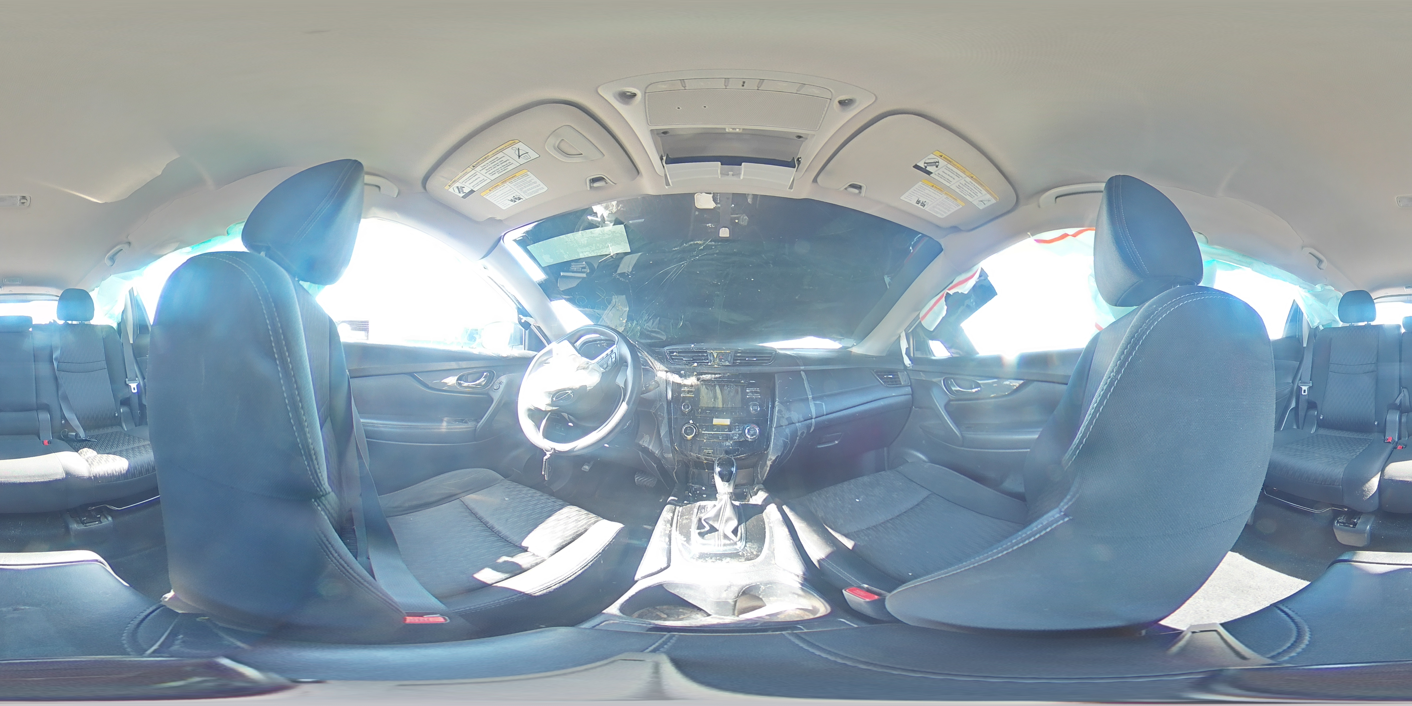 2017 Nissan Rogue - Image 15