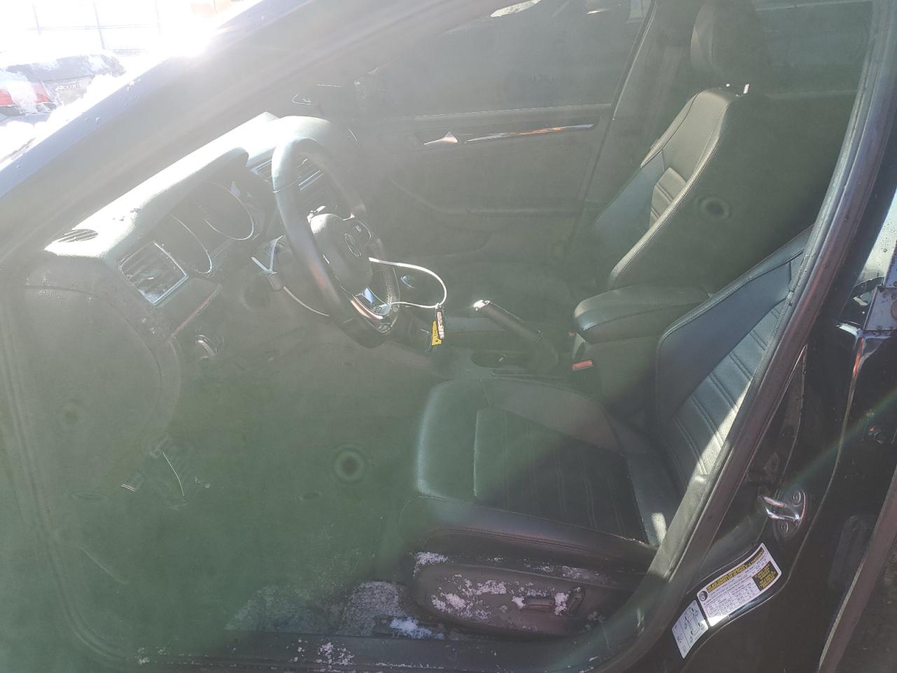 2017 Volkswagen Jetta - Image 7