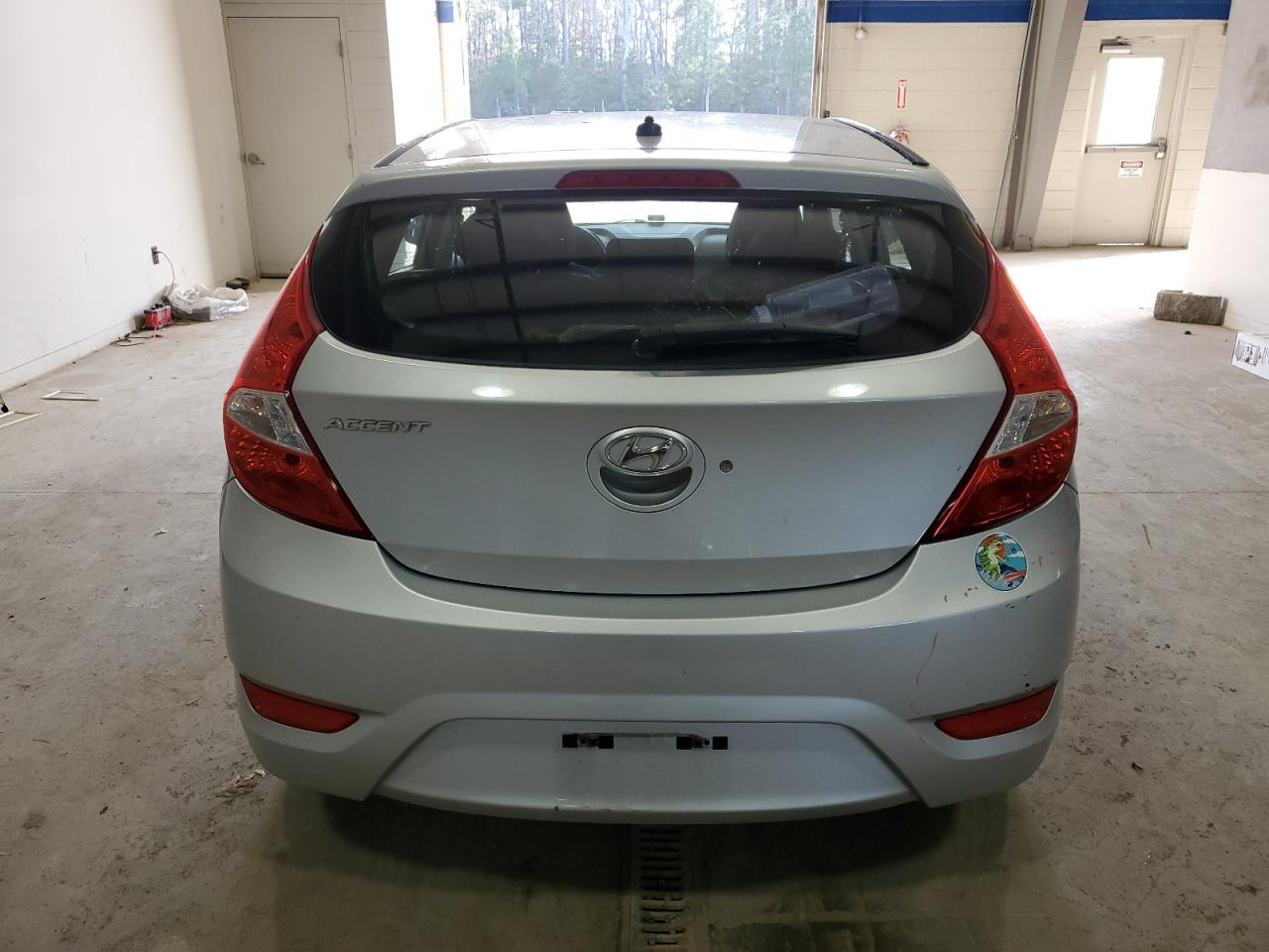 2015 Hyundai Accent - Image 6