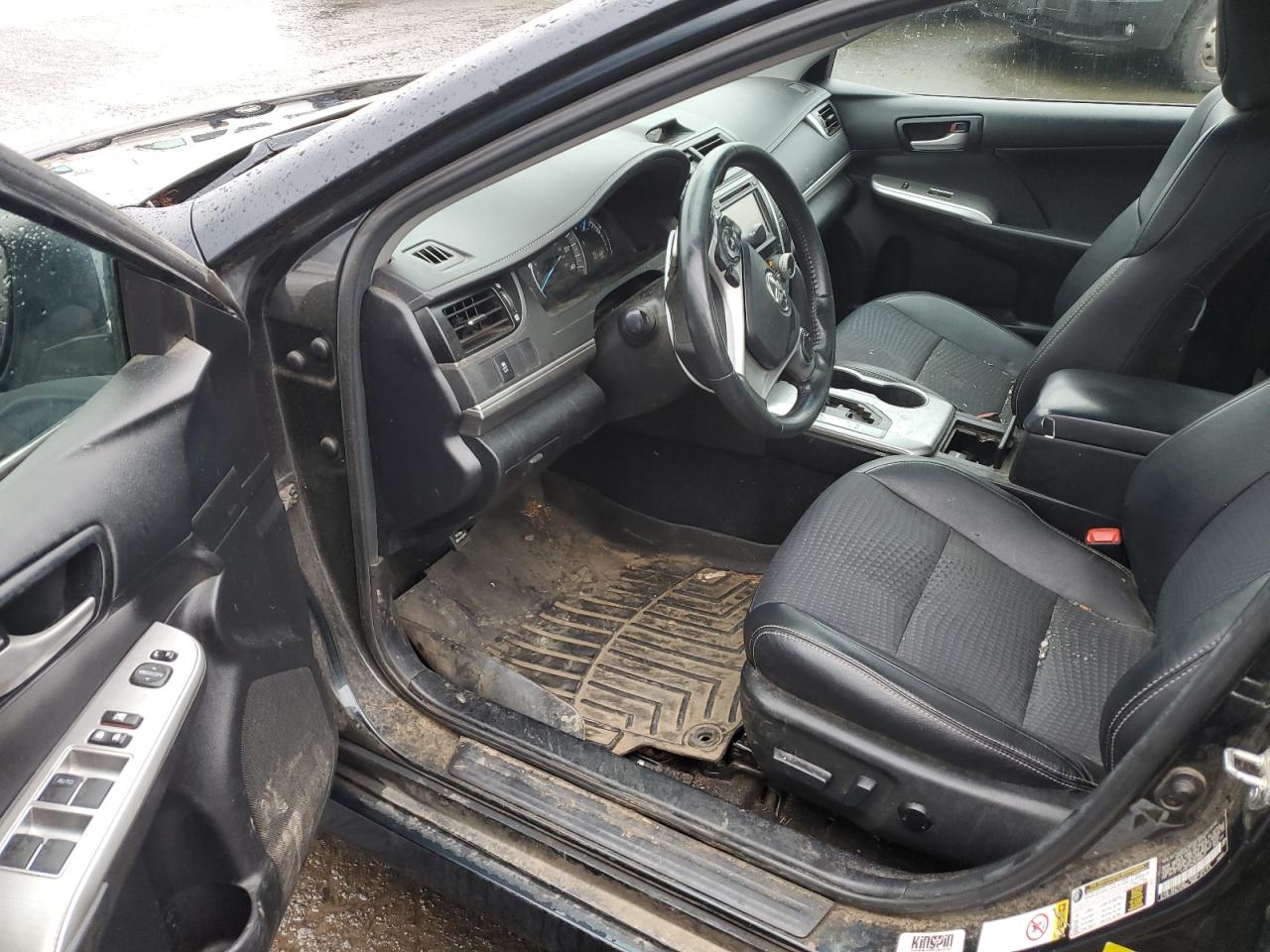 2014 Toyota Camry - Image 8