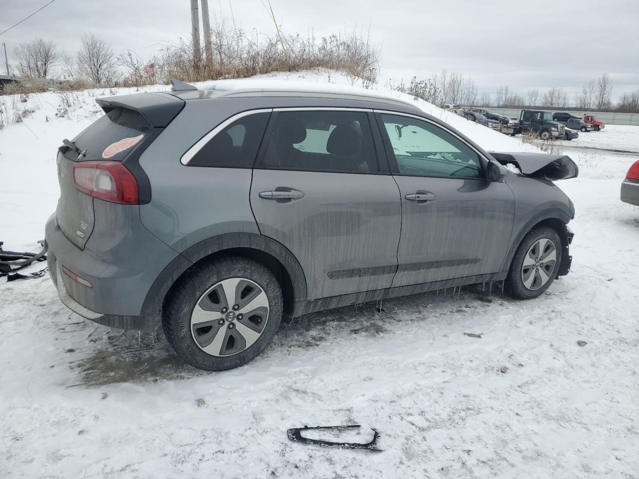 2017 Kia Niro - Image 3