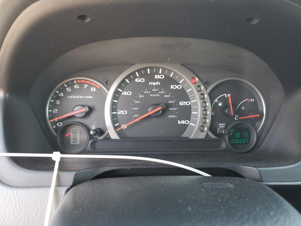 2004 Honda Pilot - Image 9