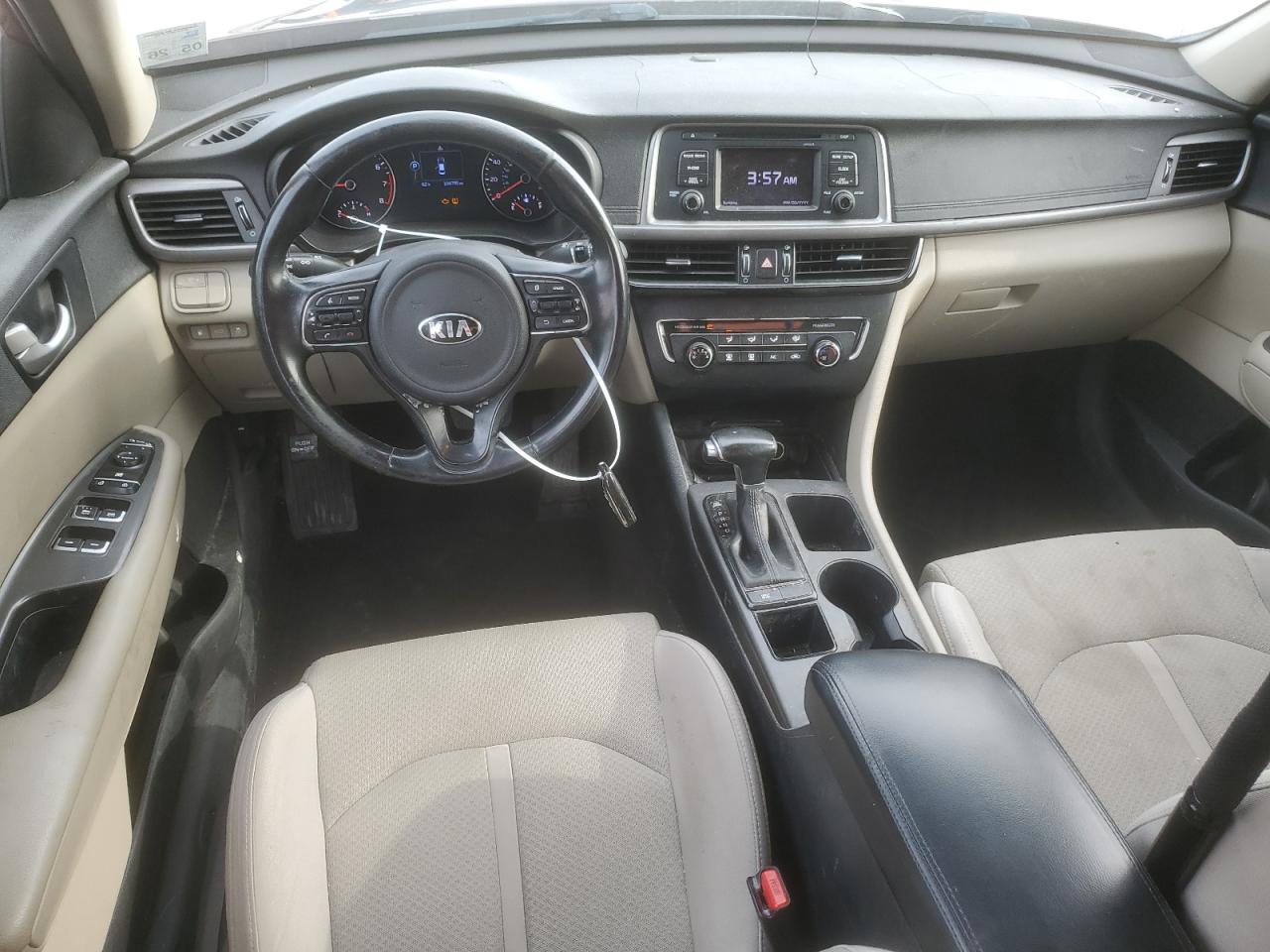 2016 Kia Optima - Image 8
