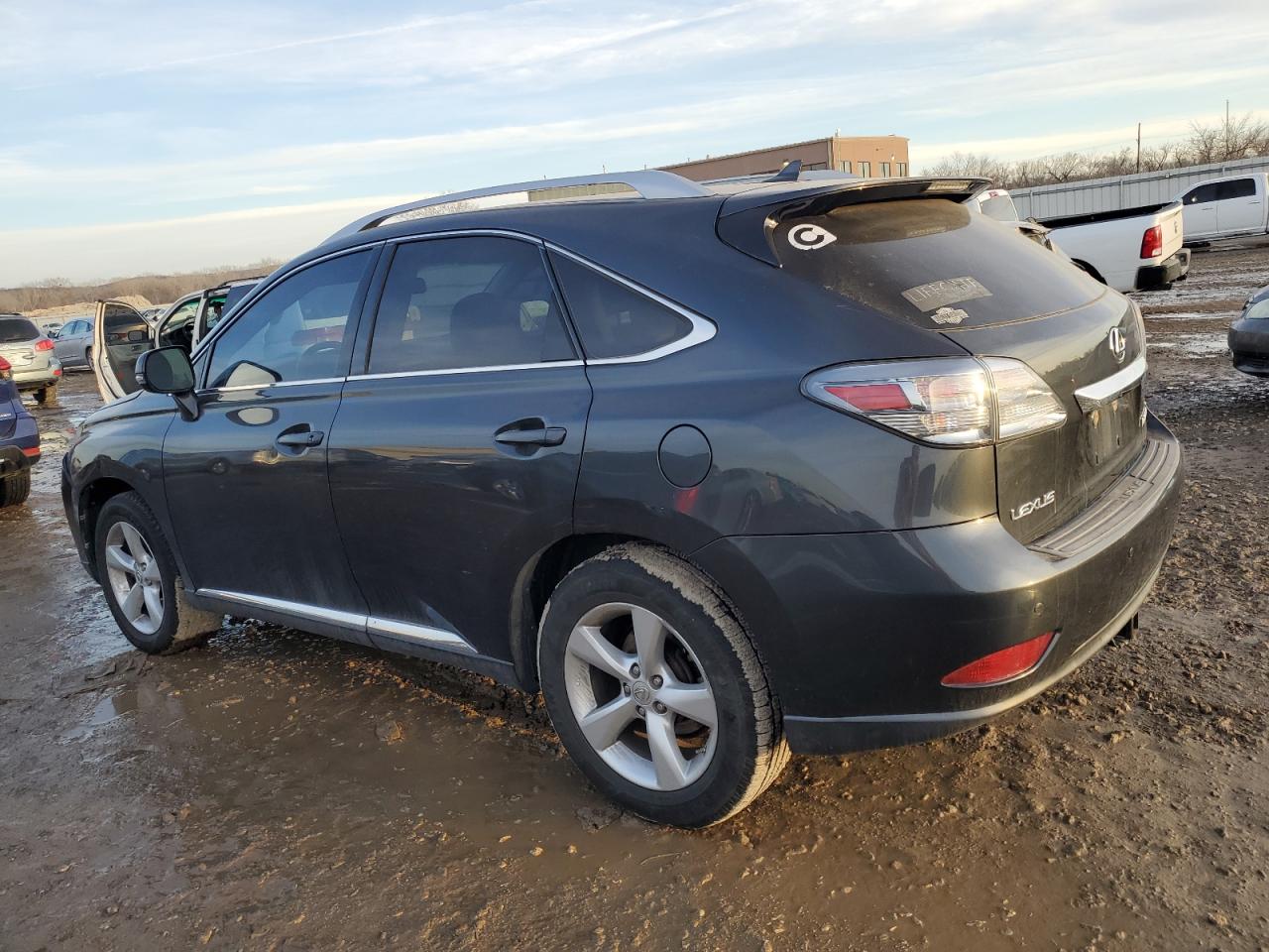 2010 Lexus RX - Image 2