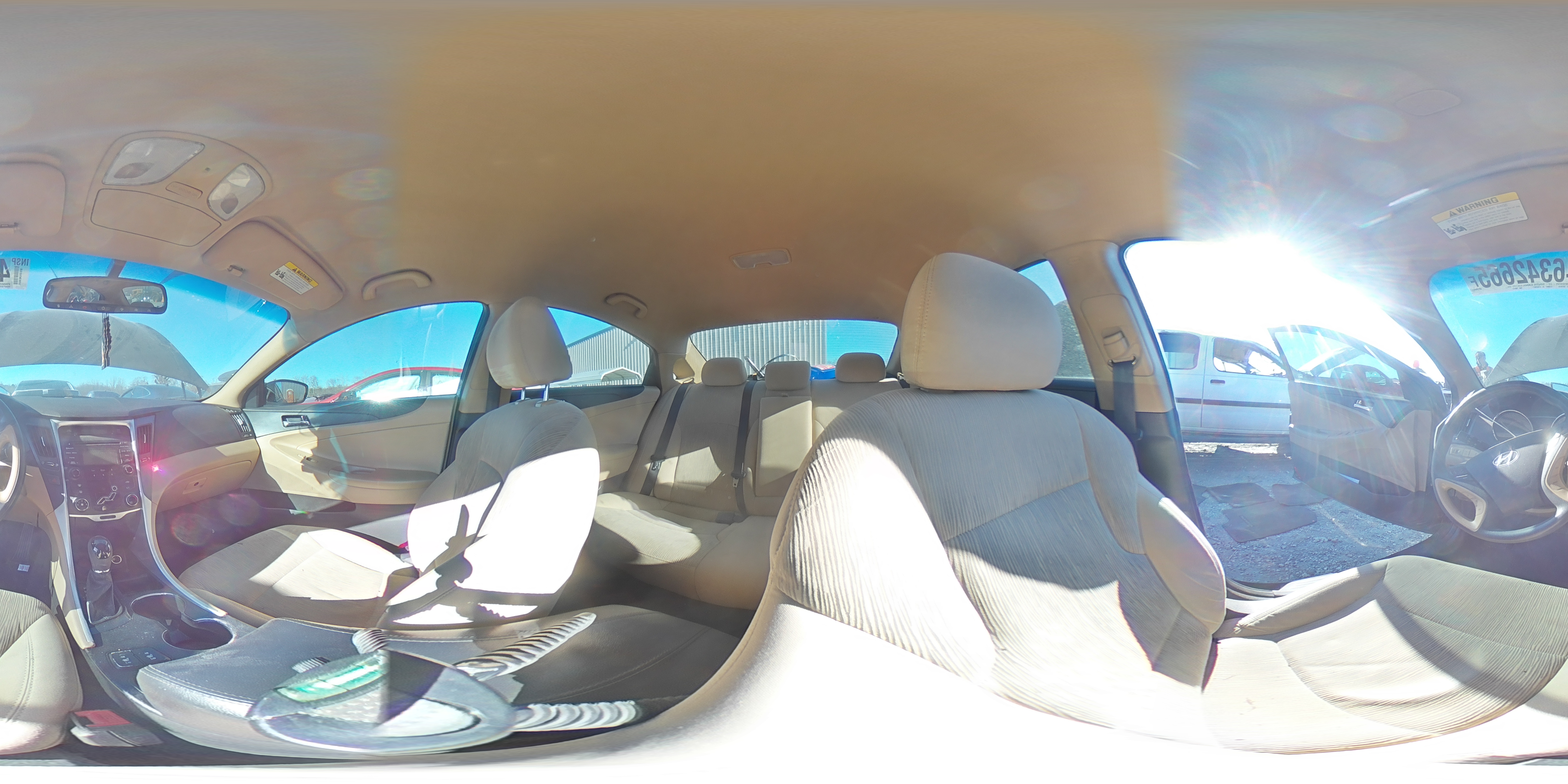 2013 Hyundai Sonata - Image 13