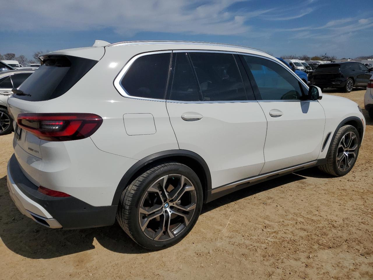 2022 BMW X5 - Image 3