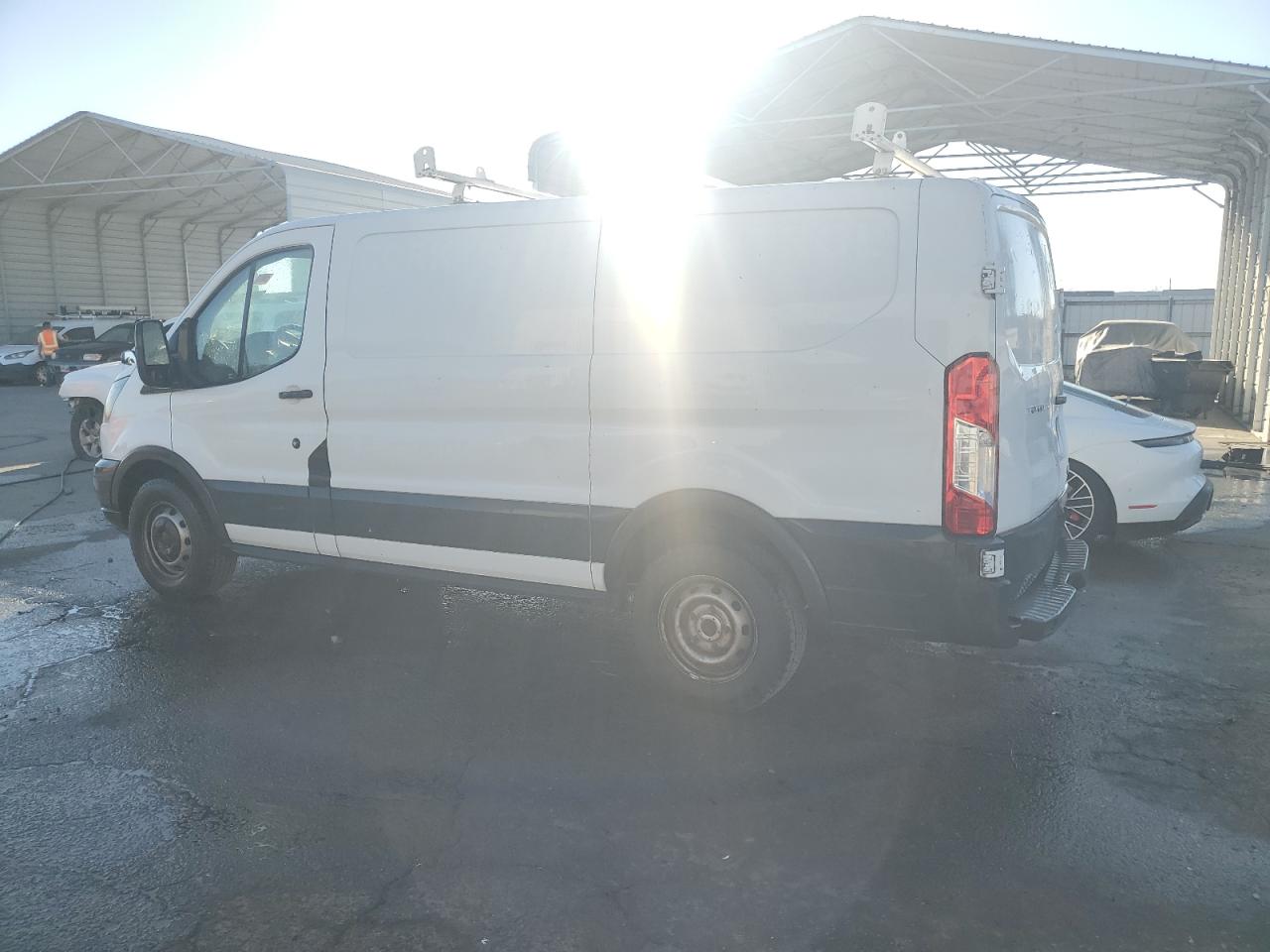 2016 Ford Transit - Image 2