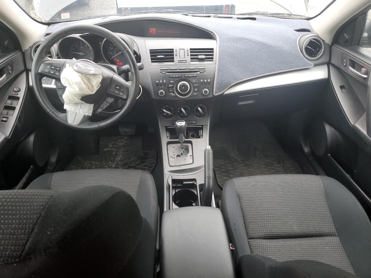 2012 Mazda 3 - Image 8