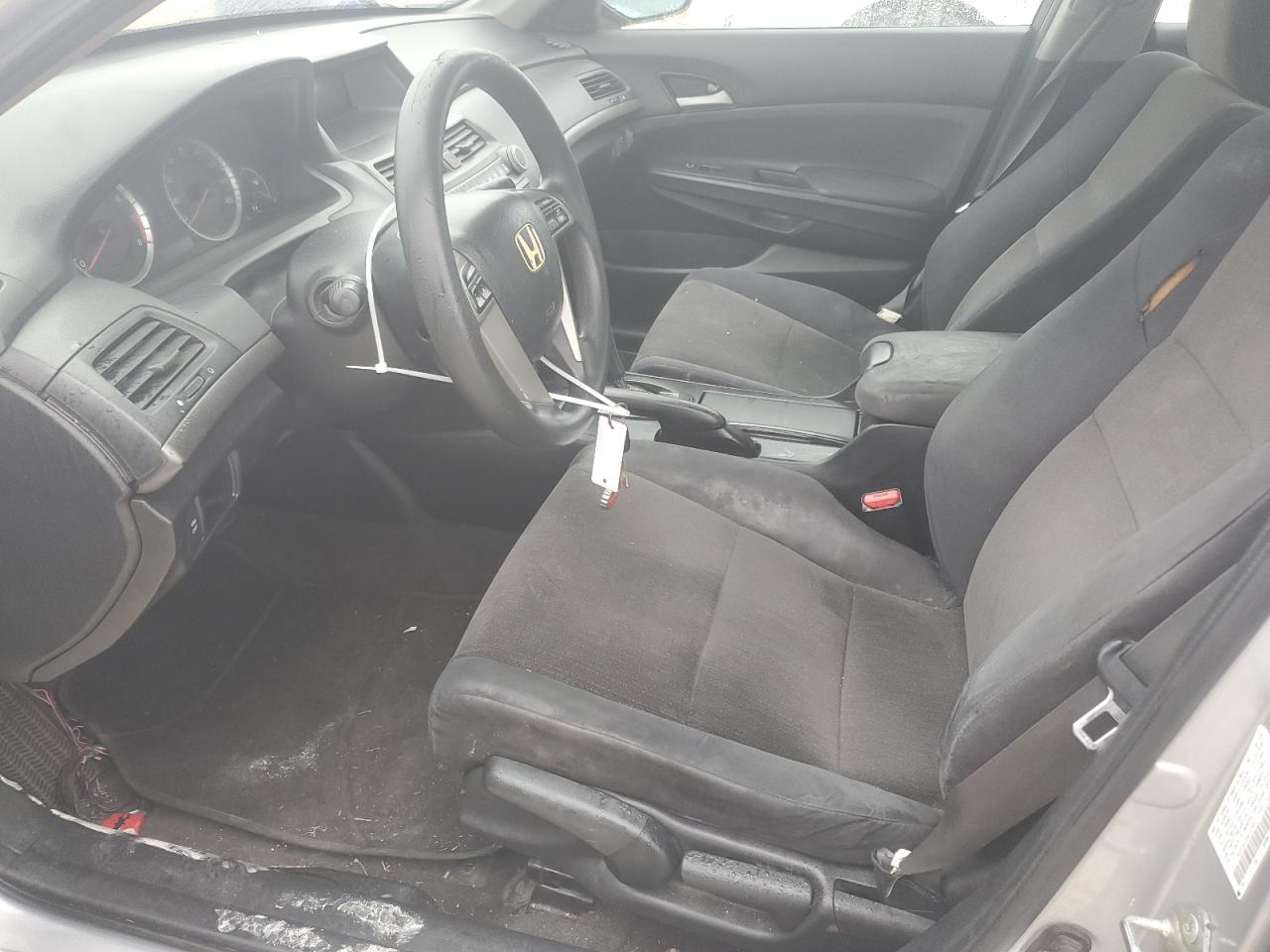 2009 Honda Accord - Image 7