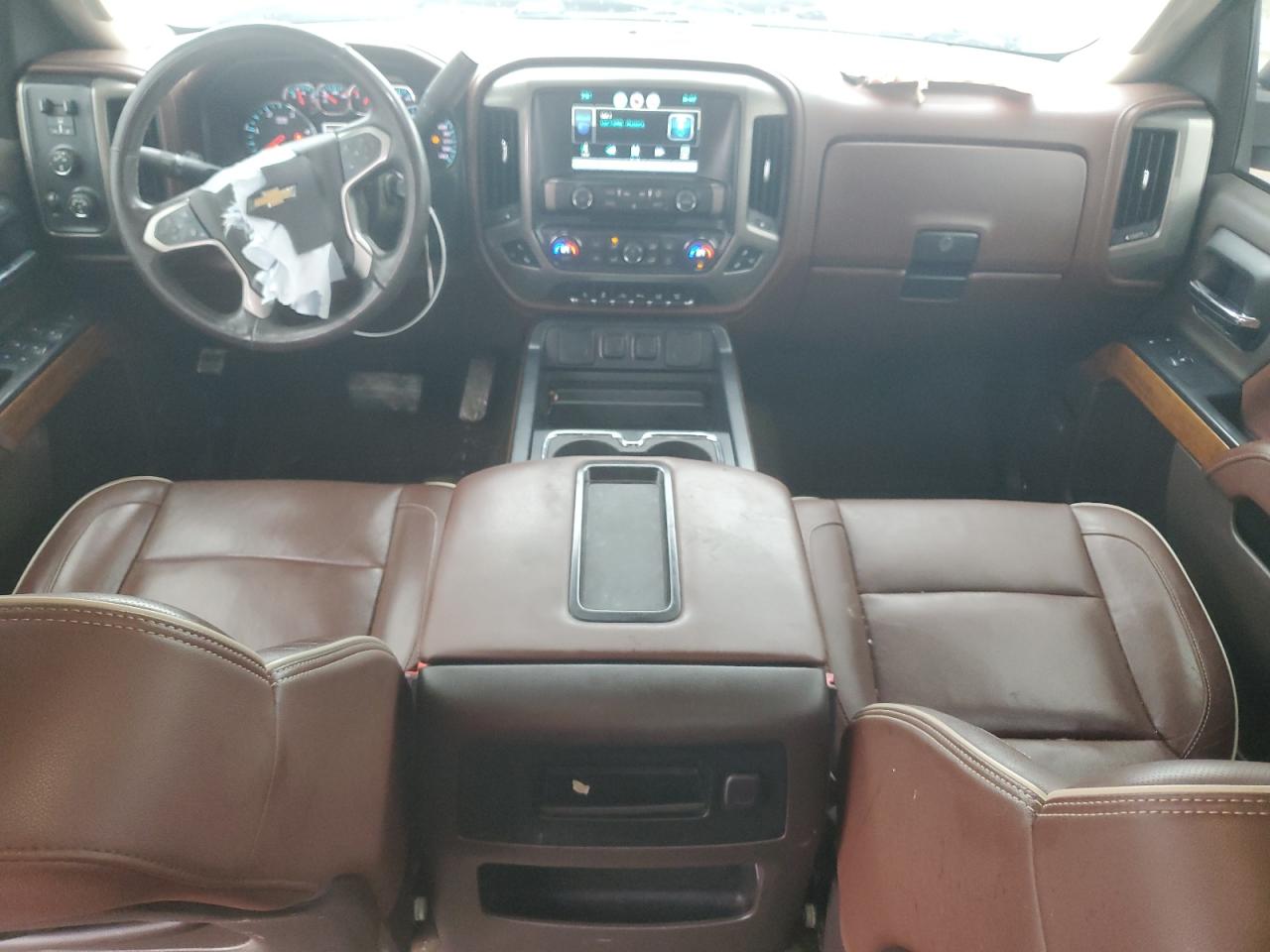 2015 Chevrolet Silverado - Image 8