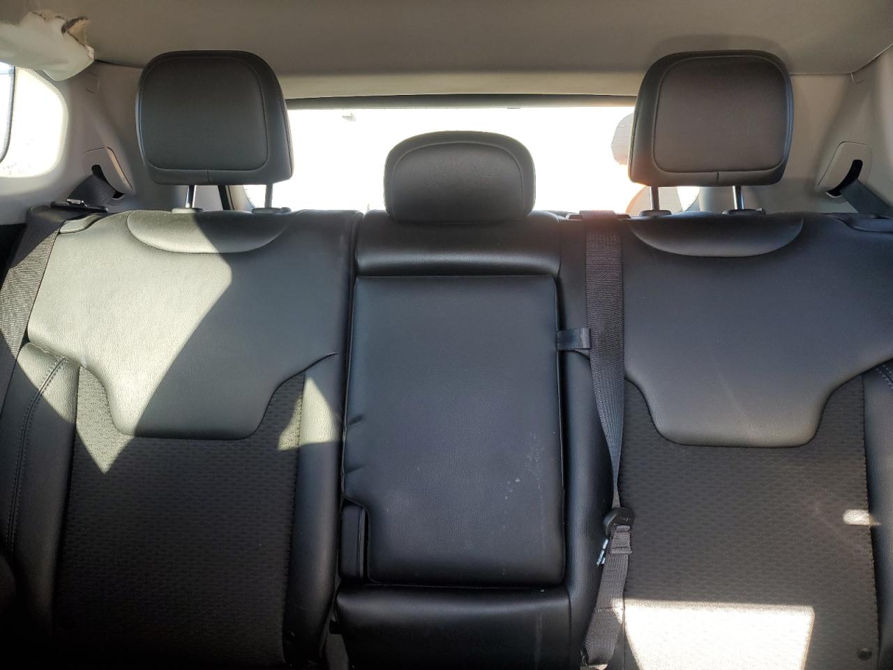 2022 Jeep Compass Latitude VIN: 3C4NJDBB5NT216221 Lot: 45881455