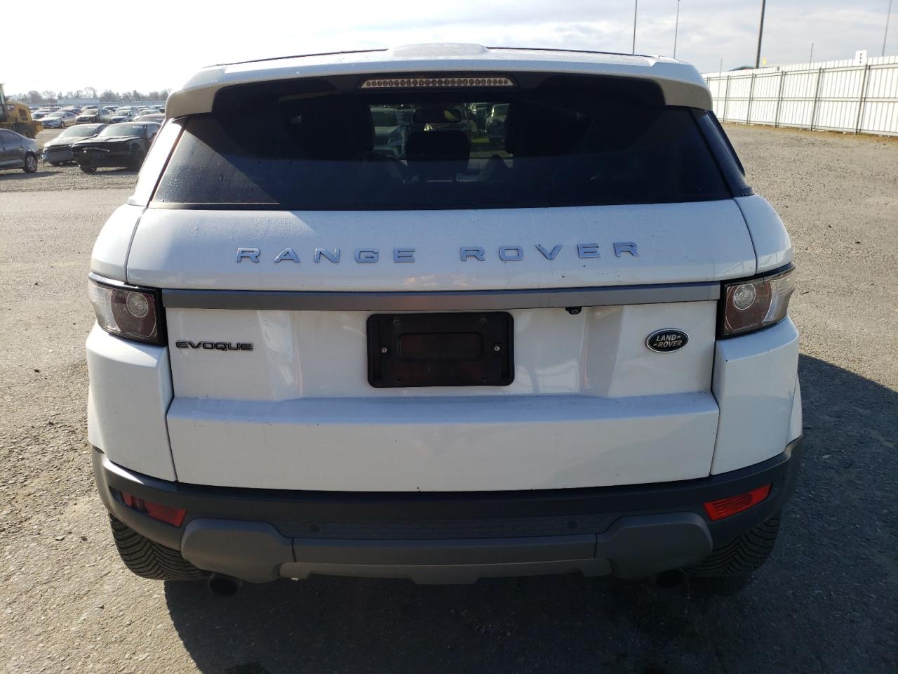 2015 Land Rover Range Rover - Image 6