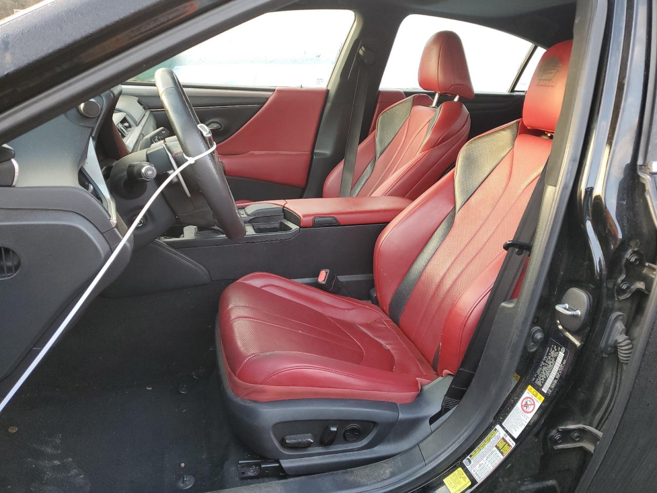 2019 Lexus ES - Image 7