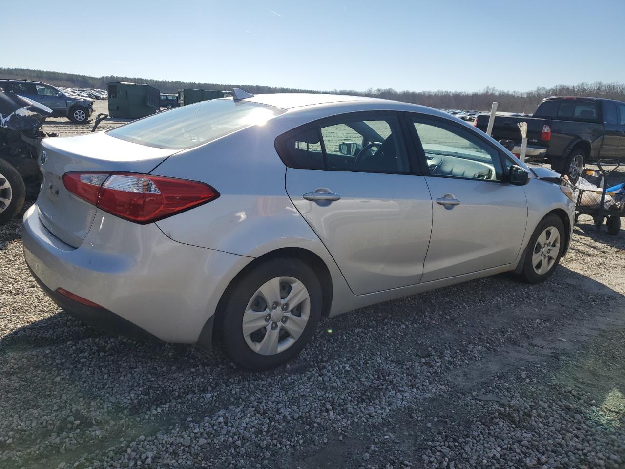 2016 Kia Forte - Image 3