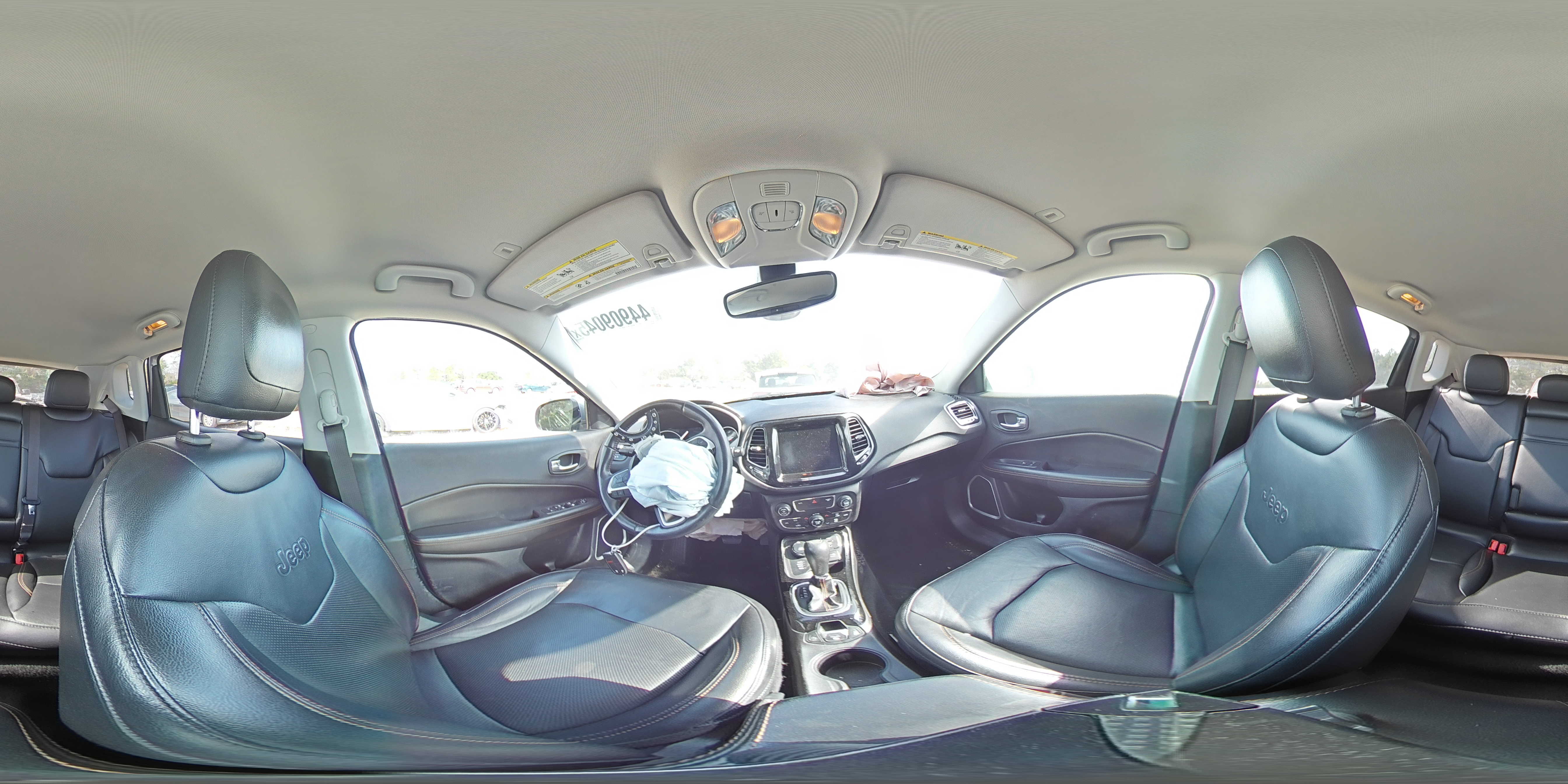 2019 Jeep Compass - Image 14