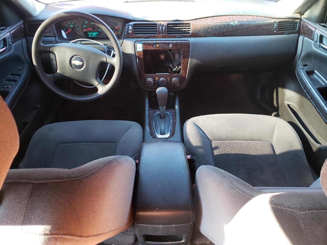 2012 Chevrolet Impala - Image 8