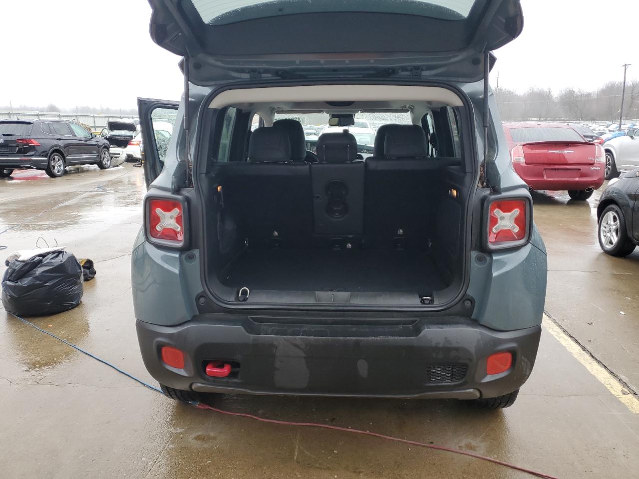 2017 Jeep Renegade - Image 6
