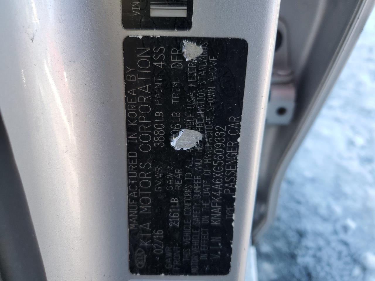 2016 Kia Forte - Image 12