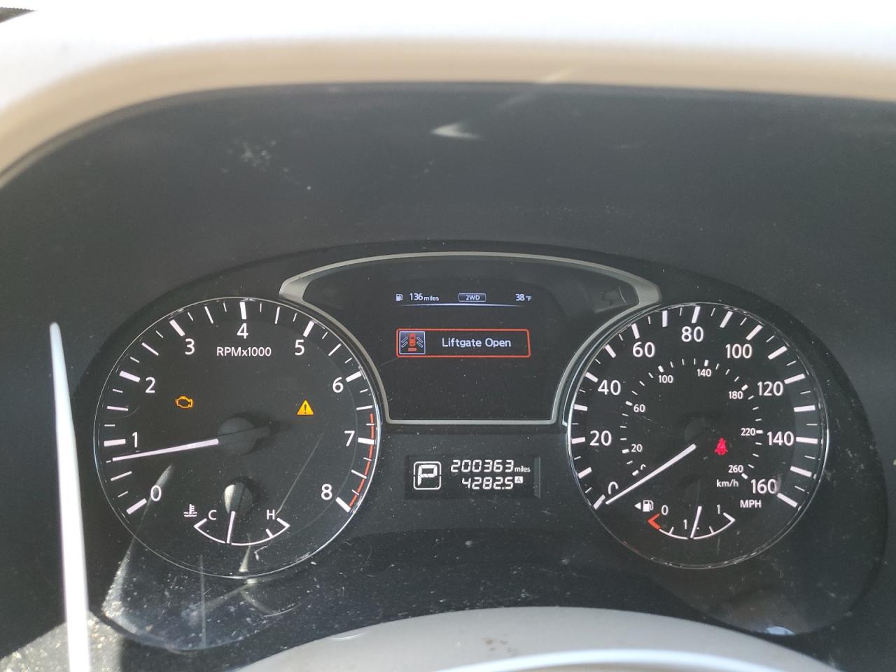 2014 Nissan Pathfinder - Image 9