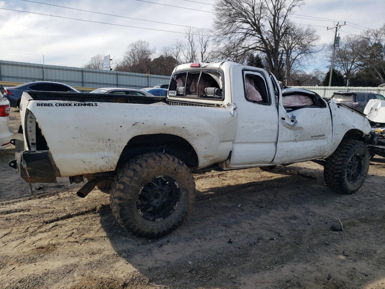 2011 Toyota Tacoma - Image 3
