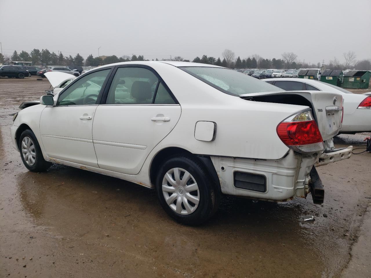 2005 Toyota Camry - Image 2