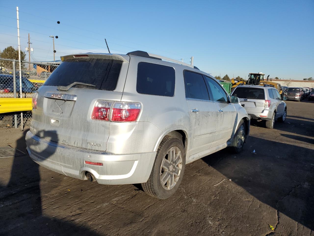 2011 GMC Acadia - Image 3