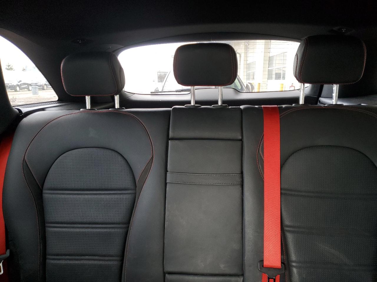 2018 Mercedes-Benz GLC - Image 10